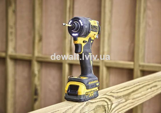 Шуроповерт ударный / Impact аккумуляторный DeWALT DCF870