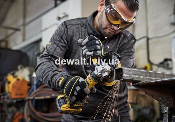 Шлифмашина угловая аккумуляторная DeWALT DCG404N