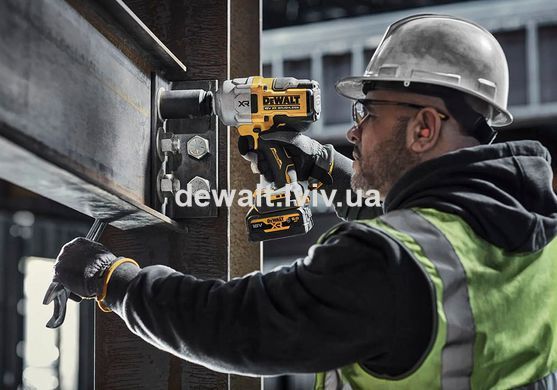 Гайковерт ударный аккумуляторный DeWALT DCF961