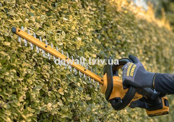 Кущоріз акумуляторний DeWALT DCMHT564P1