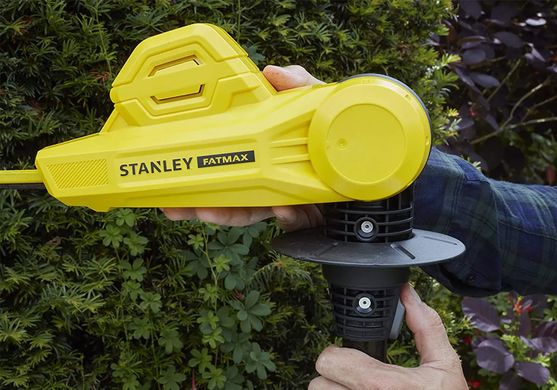 Кусторез аккумуляторный со штангой STANLEY FATMAX SFMCPH845M1