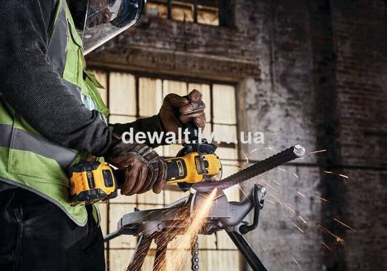 Шліфмашина кутова акумуляторна DeWALT DCG409VSN