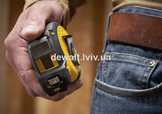 Рулетка вимірювальна CONTROL-LOCK довжиною 8 м, STANLEY STHT37240-3