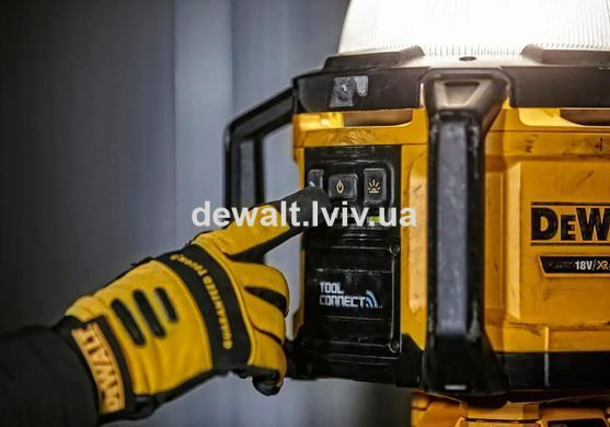Фонарь светодиодный аккумуляторный DeWALT DCL074