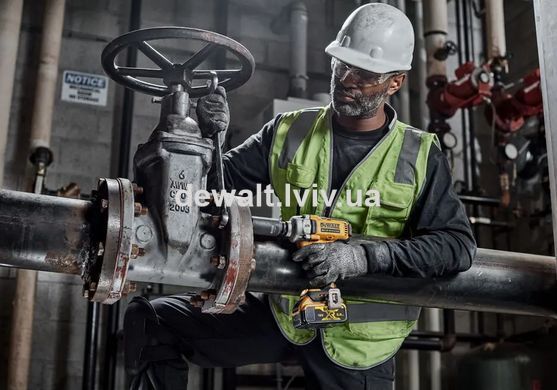 Гайкокрут ударний акумуляторний DeWALT DCF891