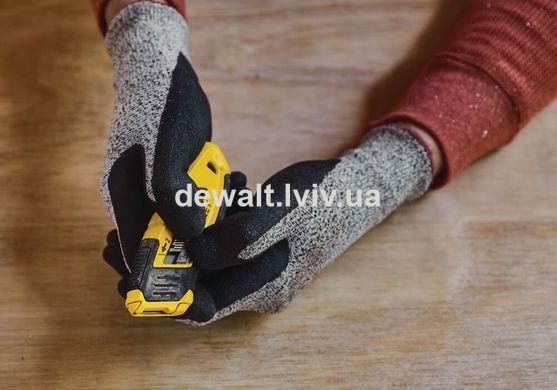 Нож Control-Grip длиной 132 мм с выдвижным лезвием для отделочных работ STANLEY STHT10432-0