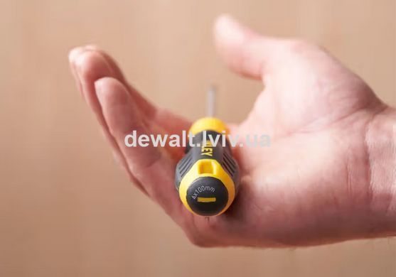 Викрутка Cushion Grip довжиною 100 мм з паралельним жалом під шліц SL 4.0 STANLEY STHT16195-0