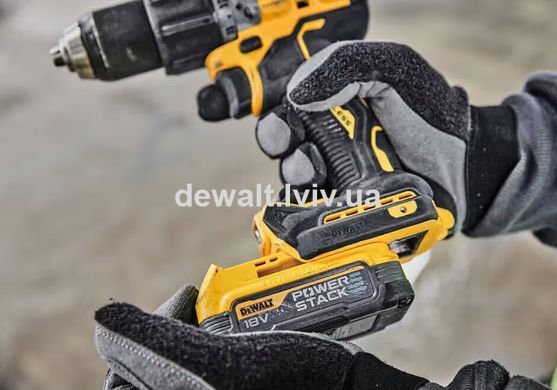 Дриль-шурупокрут з ударом акумуляторний DeWALT DCD805