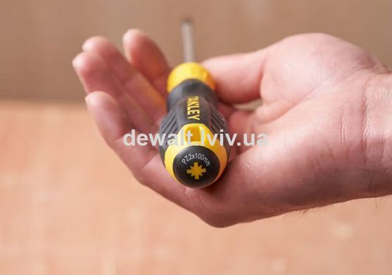 Викрутка Cushion Grip під шліц Pz2 з довжиною жала 100 мм STANLEY STHT16163-0