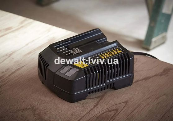Зарядное устройство на 1 аккумулятор STANLEY FATMAX SFMCB14