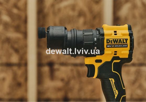 Дриль-шурупокрут акумуляторний безщітковий зі змінними насадками DeWALT DCD803NT