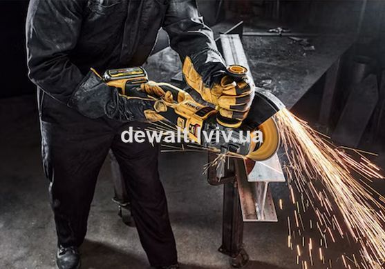 Шлифмашина угловая аккумуляторная DeWALT DCG460