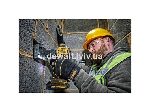 Дрель-шуруповерт аккумуляторная DeWALT DCD708