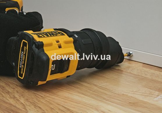 Дриль-шурупокрут акумуляторний безщітковий зі змінними насадками DeWALT DCD803M1T