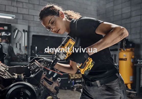 Гайковерт ударный аккумуляторный DeWALT DCF892