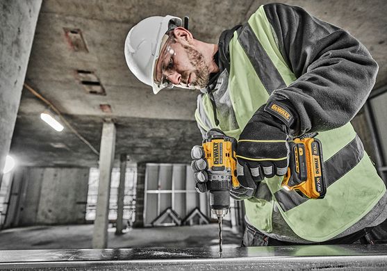 Дриль-шурупокрут акумуляторний DeWALT DCD800