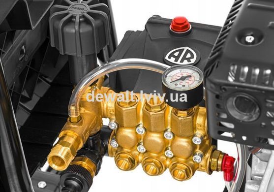 Мийка високого тиску бензинова DeWALT DXPW008E