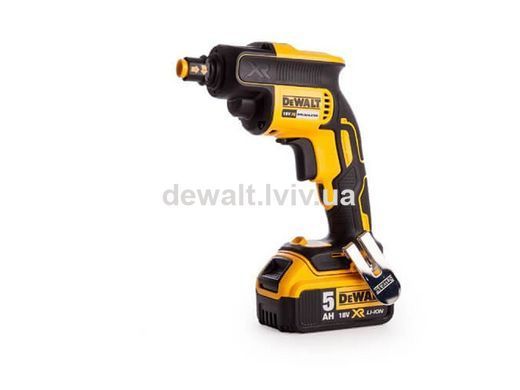 Шуруповерт акумуляторний безщітковий DeWALT DCF620