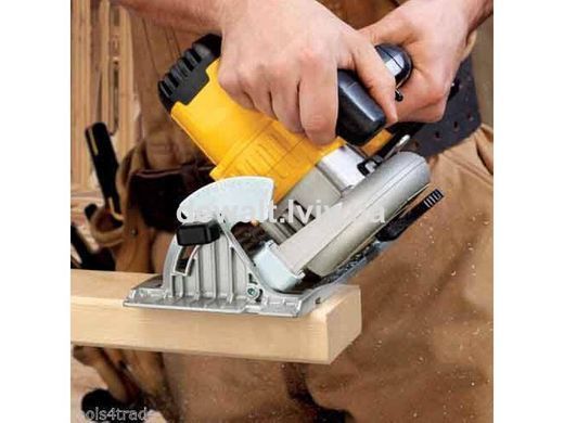 Пила дисковая аккумуляторная DeWALT DCS570