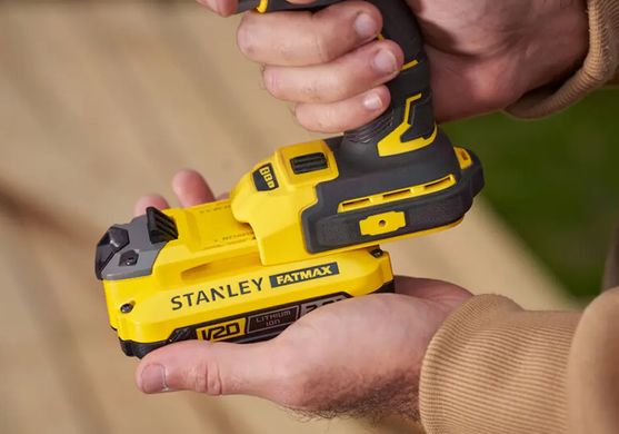 Гайковерт ударний акумуляторний STANLEY FATMAX SFMCF820D2K