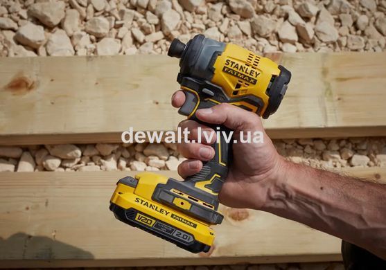 Гайковерт ударний акумуляторний STANLEY FATMAX SFMCF820D2K