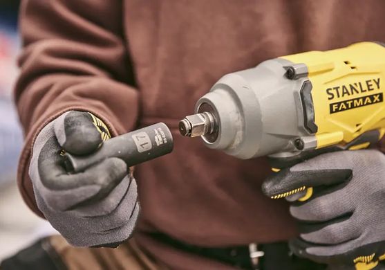 Гайковерт ударний акумуляторний STANLEY FATMAX SFMCF940B