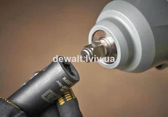 Гайковерт ударний акумуляторний STANLEY FATMAX SFMCF940B