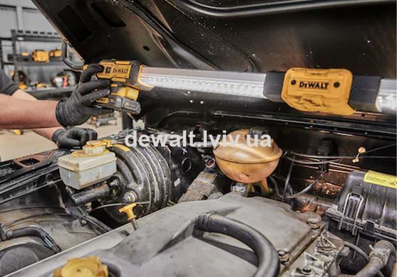 Ліхтар світлодіодний акумуляторний DeWALT DCL045