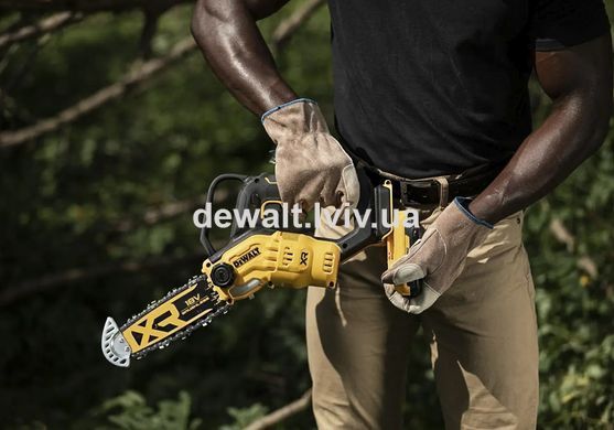 Міні-пилка ланцюгова акумуляторна DeWALT DCMPS520N