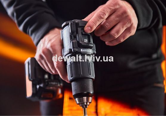 Дрель-шуруповёрт аккумуляторная ударная McLaren F1 TEAM LIMITED EDITION DeWALT DCD86MM2T