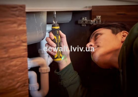 Отвертка &ndash; набор аккумуляторная Power-Assist, 4В, 1.5 А/год STANLEY FMHT66719-0