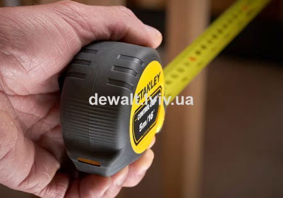 Рулетка вимірювальна CONTROL-LOCK довжиною 5 м/16, STANLEY STHT37235-5