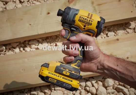 Гайковерт ударний акумуляторний STANLEY FATMAX SFMCF810B