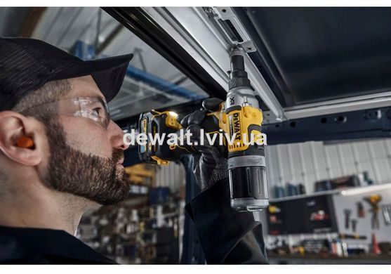 Заклепочник акумуляторний DeWALT DCF414E2GT